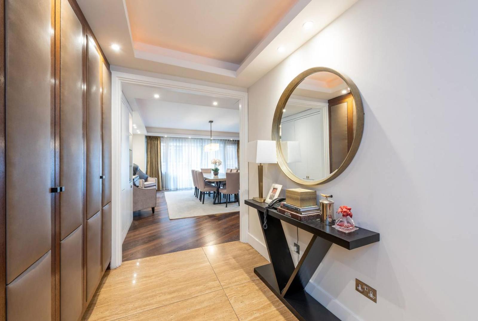 Super Luxury Stylish Large Mayfair 2500sqft Apartamento *